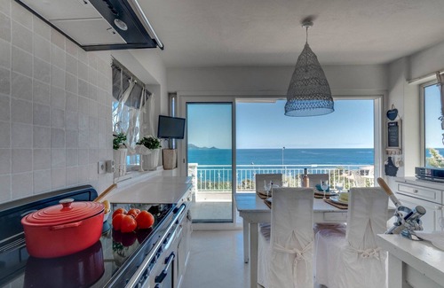Les Issambres Apartment | Villa in Les Issambres near the Sea