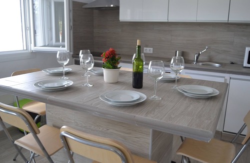 Los Canos de Meca Ski Chalet | Villa in Los Caños de Meca of 600m2 plot next to the field and the beach.