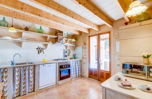 Costitx House | Villa in Mallorca with Private Pool & Alcudia Bay