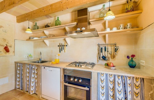 Costitx House | Villa in Mallorca with Private Pool & Alcudia Bay