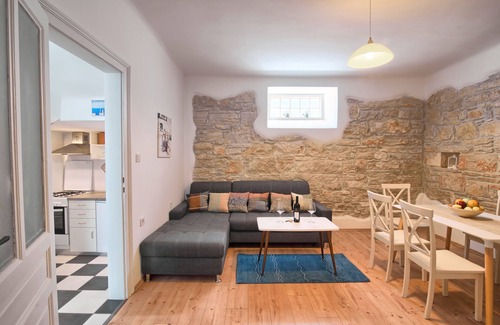 Pula House | Villa in Pula, 5 min walk from the amphitheatre