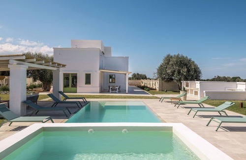 Savelletri Villa | Villa in Savelletri with 4 bedrooms sleeps 8