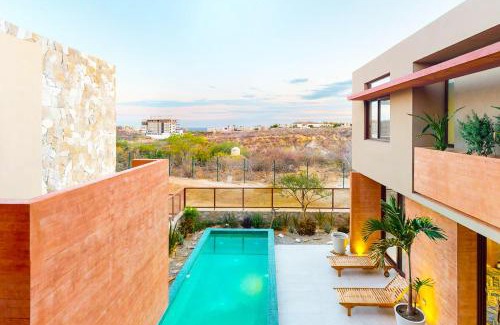 Rancho Cerro Colorado House | Villa in the Clouds