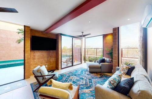 Rancho Cerro Colorado House | Villa in the Clouds