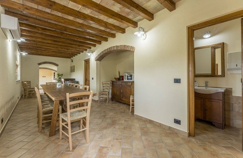 Uscio Villa | Villa in Uscio with 4 bedrooms sleeps 16