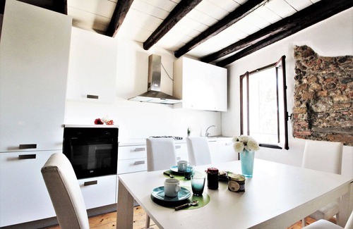 Santa Giustina Apartment | Villa in Valbelluna with Pool & Dolomite Views