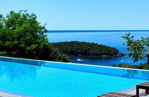 Sivota Villa | Villa Ioli- Beachfront Luxury Residence
