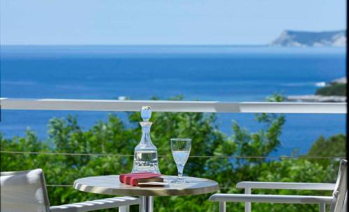 Sivota Villa | Villa Ioli- Beachfront Luxury Residence