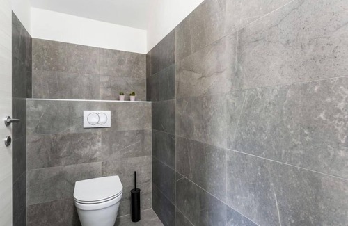 Vrznaveri House | Villa Isabela by Interhome