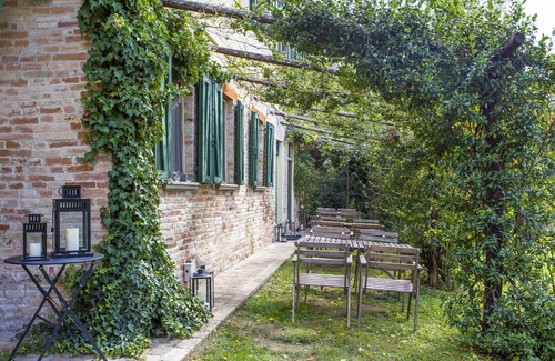 Montemaggiore al Metauro Villa | Villa Astreo, the ideal location to get in touch with nature
