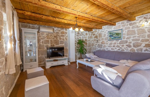 Zmijavci Villa | VILLA IVANA, Zmijavci - makarska