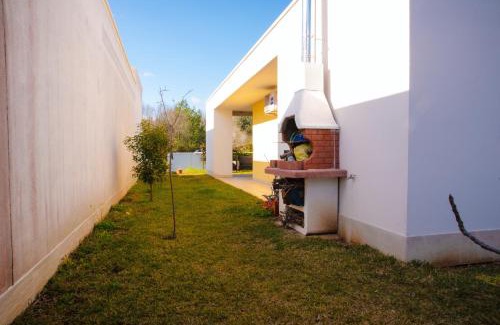 Torre Specchia Ruggeri House | Villa Jacqueline a 300 mt dal mare - Torre Specchia Ruggeri