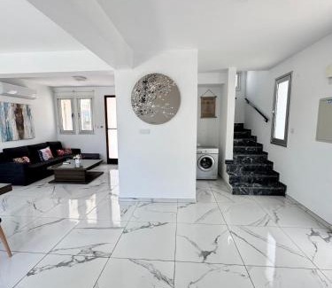 Kapparis Villa | Villa Jarvis Modern and Quiet 3BR with Private Swimming Pool