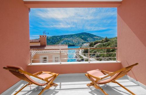 Vinisce Villa | Villa Kamelicina