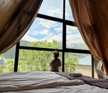 Gergeti House | Villa Kazbegi & Cottages