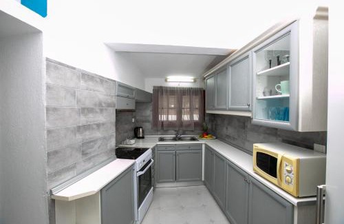 Nea Iraklitsa House | Villa Kouf