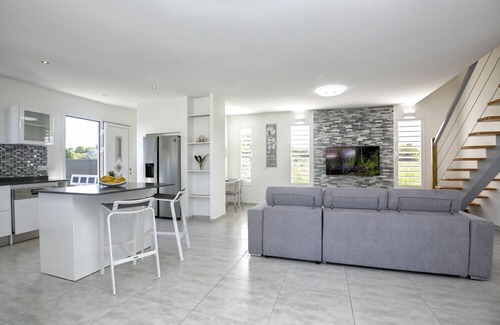 Saint-Francois Villa | VILLA L'INDIA - Family Haven of Peace Near Golf