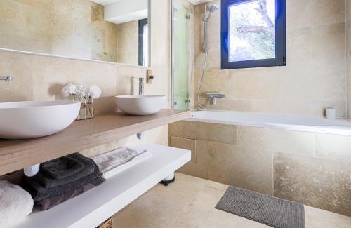 Roquebrune-Cap-Martin Villa | Villa La Concorde by Interhome