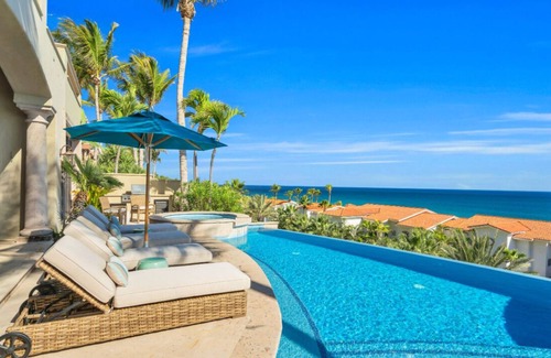 Palmilla Villa | Villa La Joya | Cliffside Oceanfront Oasis | Palmilla