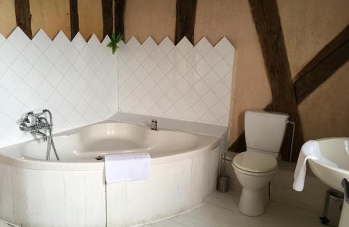 Montignac House | Villa La Roseraie avec accès piscine Hôtel La Roseraie