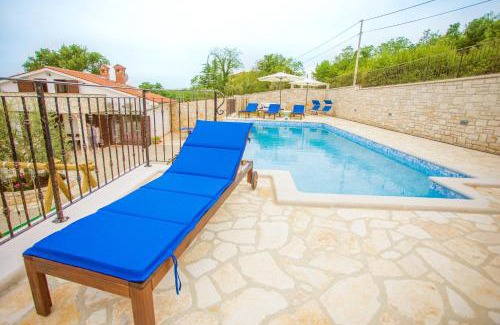 Rakotule House | Villa Lara