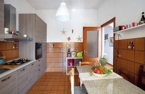 Corniglia Villa | Villa "Lardarina" close to the Beach with Sea View, Terrace & Wi-Fi