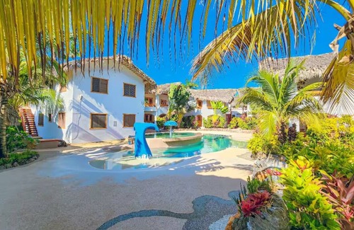 Las Galeras Apartment | Villa Las Palmeras con piscina en Las Galeras