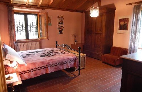 Smirra Villa | Villa Laura - Private Pool Near Acqualagna