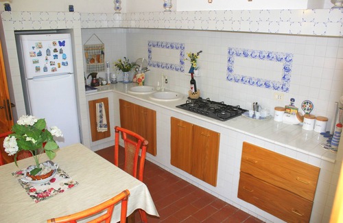 Cagli House | Villa Laura with private pool, a comfy country house near Acqualagna