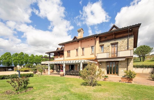 Soci Villa | Villa le Greti 16 In Bibbiena, Toscana