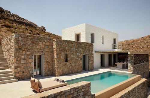 Xilokeratidi Villa | Villa Leblón is made for memories and prestige