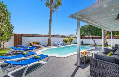Los Mojones Villa | Villa Leona Carmen by Villa Plus