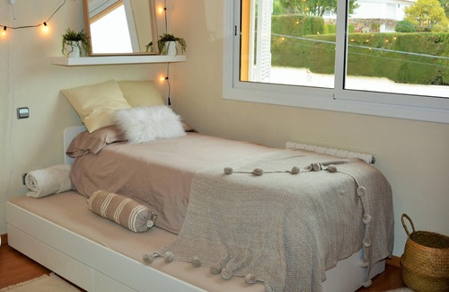 Canyelles Villa | "Villa Lia" with Mountain View, Pool, Wi-Fi, Garden & Terrace