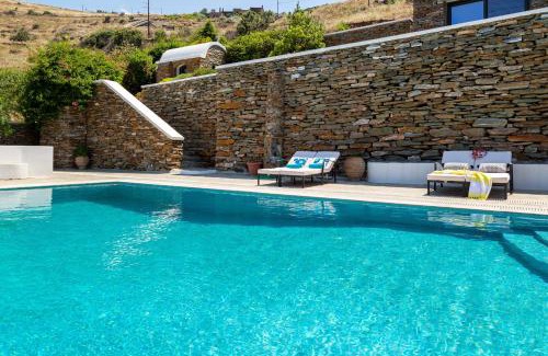 Vourkari Villa | Villa Liana