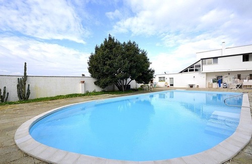 Tuglie House | Villa Lippia A: A characteristic and welcoming villa in the characteristic style of the Apulian countryside, with Free WI-FI.