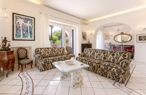 Casamicciola Terme Villa | VILLA LO SCARRAFONE
