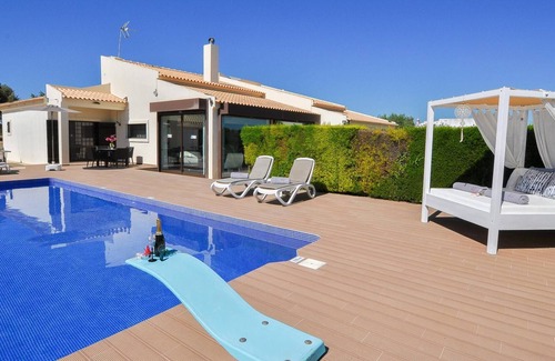 Albufeira Villa | Villa Loendros OCV - Private Pool and Garden