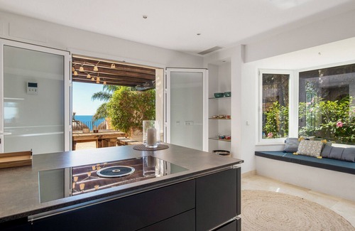 Marbella Villa | Villa Los Monteros - 5 Bedroom Bohemian Retreat!