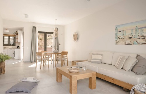 Antipata Villa | Villa Lotus - Unalome Villas