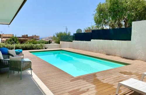 Marina di Ragusa Villa | Villa Lucia - Piscina Privata Riscaldata
