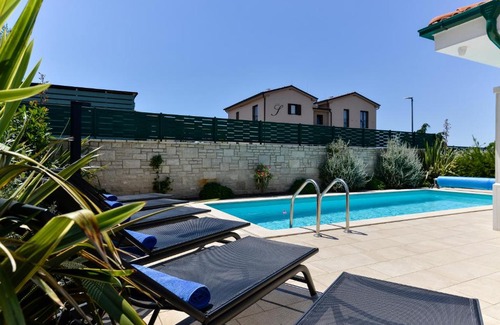 Buje Villa | Villa Luciana Spa House, Buje