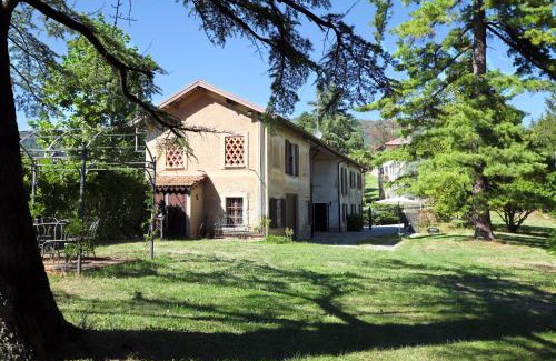 Canova Apartment | Villa Lucini 1886 "La Dolcevita" Cottage 1, close to Lake Como and Milan