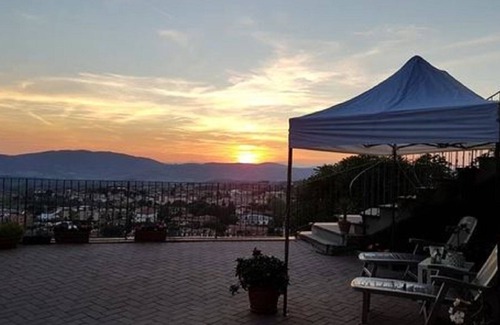 Fano Villa | Villa "lucrezia" - beautiful villa surrounded by greenery
