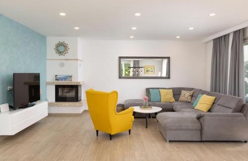 Veliko Brdo Villa | Villa Luka by Interhome