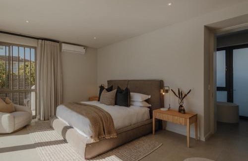 Knysna Villa | Villa Lumaire - Leisure Island