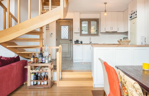 Eptalofos Villa | Villa 'M Z Happiness Chalet' with Mountain View, Wi-Fi and Air Conditioning