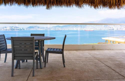 Unta Bruja Villa | Villa Majum Ocean View Acapulco 5 Bedrooms
