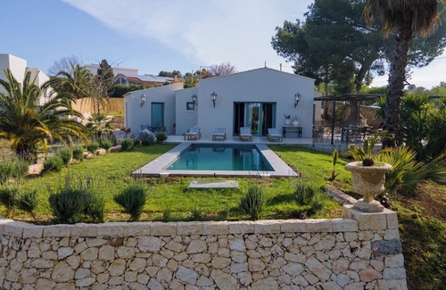 San Corrado di Fuori Villa | Villa Malena con piscina privata