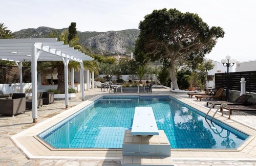 Palaia Fokaia Villa | Villa Mare Nostrum Sounio