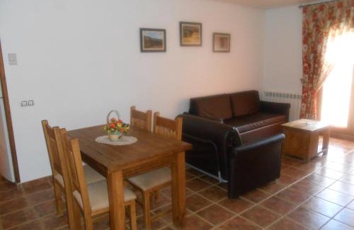 La Virgen de la Vega Apartment | Villa Maria